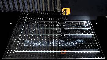Cutting of free form displays with PearlCut Cutting of free form displays with PearlCut