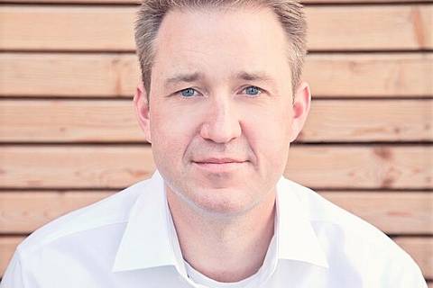 Jan Schmidt – CFO Jan Schmidt – CFO