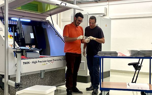 Laser without Investment Costs –<br>The 4JET JobShop