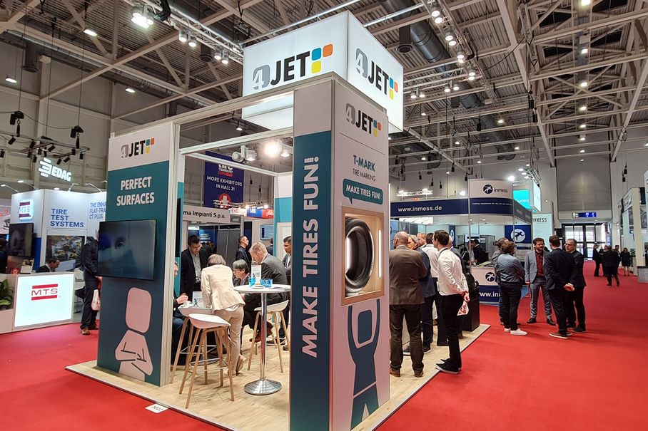 Photo of the 4JET booth at Tire Technology Expo.