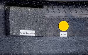 Post curing application of noise pad and RFID transponder after cleaning the innerliner by laser Post curing application of noise pad and RFID transponder after cleaning the innerliner by laser