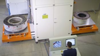 STMCS mit zwei Reinigungstischen