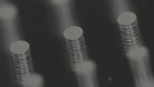 Precise vias with diameters down to 20µm