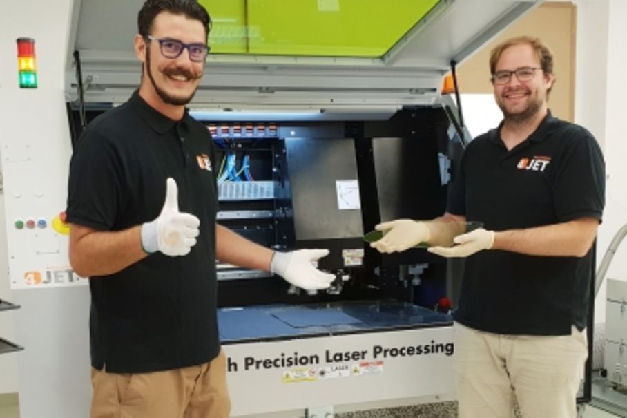 [Translate to Englisch:] 4JET opens new MicroFab Facility near Rosenheim Laser Micromachining Job Shop for Glass and Electronics