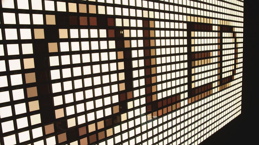 Interaktive OLED-Wand