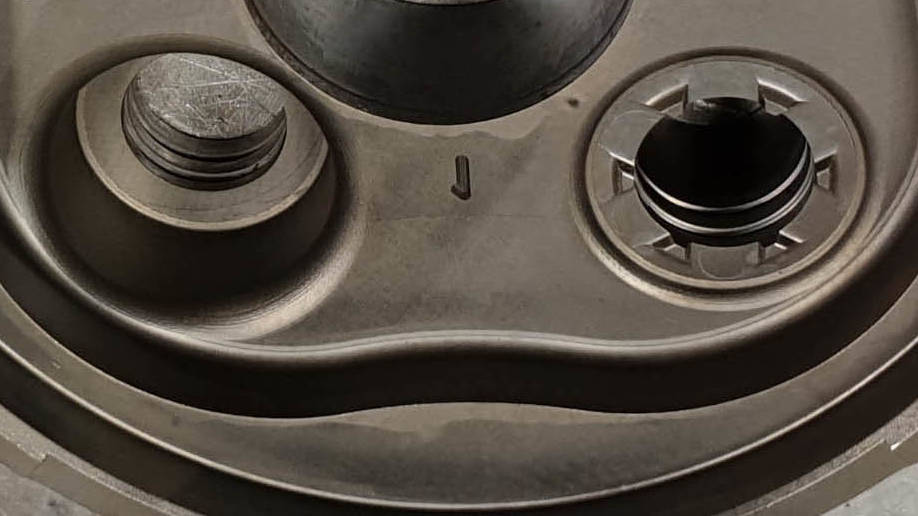 Saubere Form nach der Laserreinigung und Laserrostentfernung Saubere Form nach der Laserreinigung und Laserrostentfernung