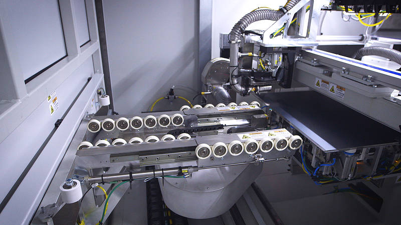 Laserglasbohrstation in der MPCT