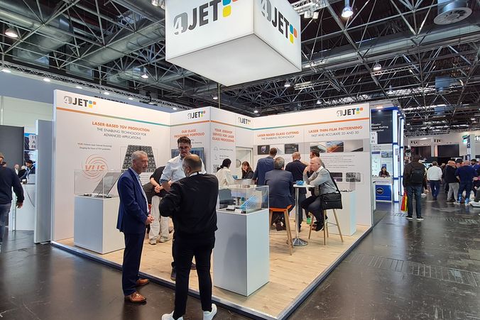 Foto eines Messestands von 4JET.